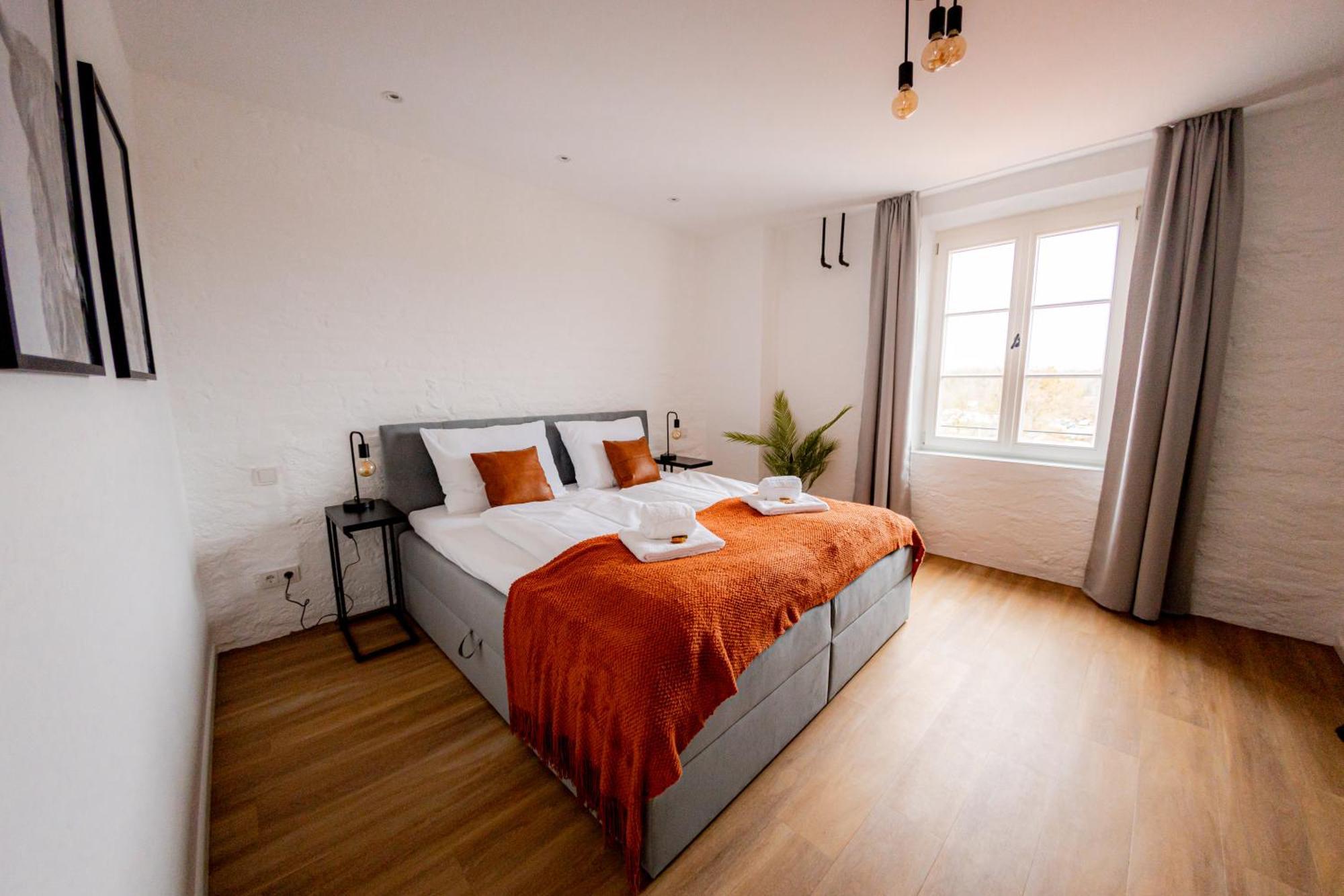 Highlight Am Stadtplatz Muehldorf - C4S Come4Stay - 2 Zimmer Wohnung I Bis Zu 5 Gaeste 外观 照片